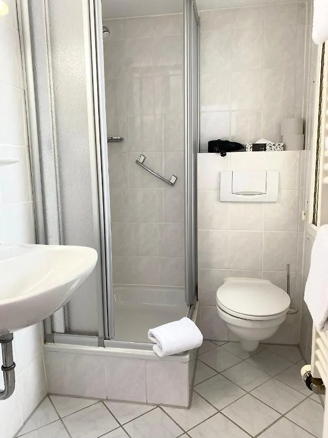 Apartmenthaus Am Tegernsee - Studios Mit Kuechenzeile Und Mit Bus Erreichbar 巴特维塞 0*,