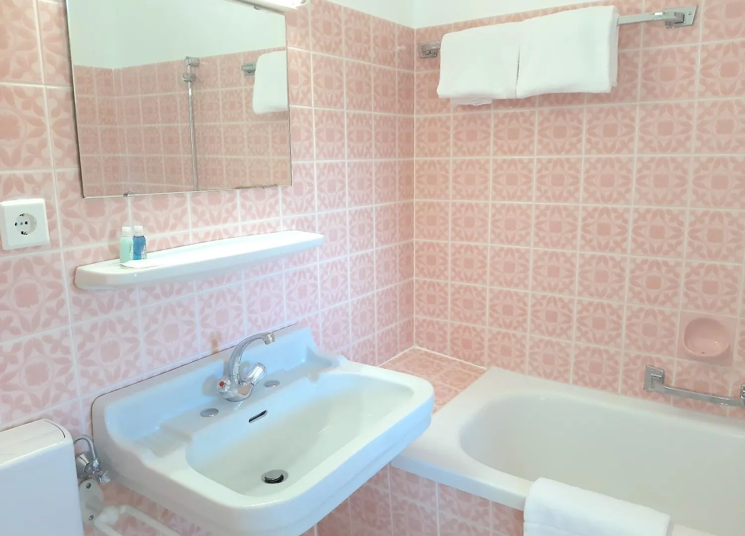 Apartmenthaus Am Tegernsee - Studios Mit Kuechenzeile Und Mit Bus Erreichbar 巴特维塞 0*,  德国