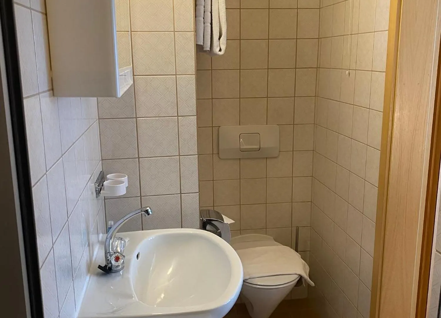 Apartmenthaus Am Tegernsee - Studios Mit Kuechenzeile Und Mit Bus Erreichbar 巴特维塞