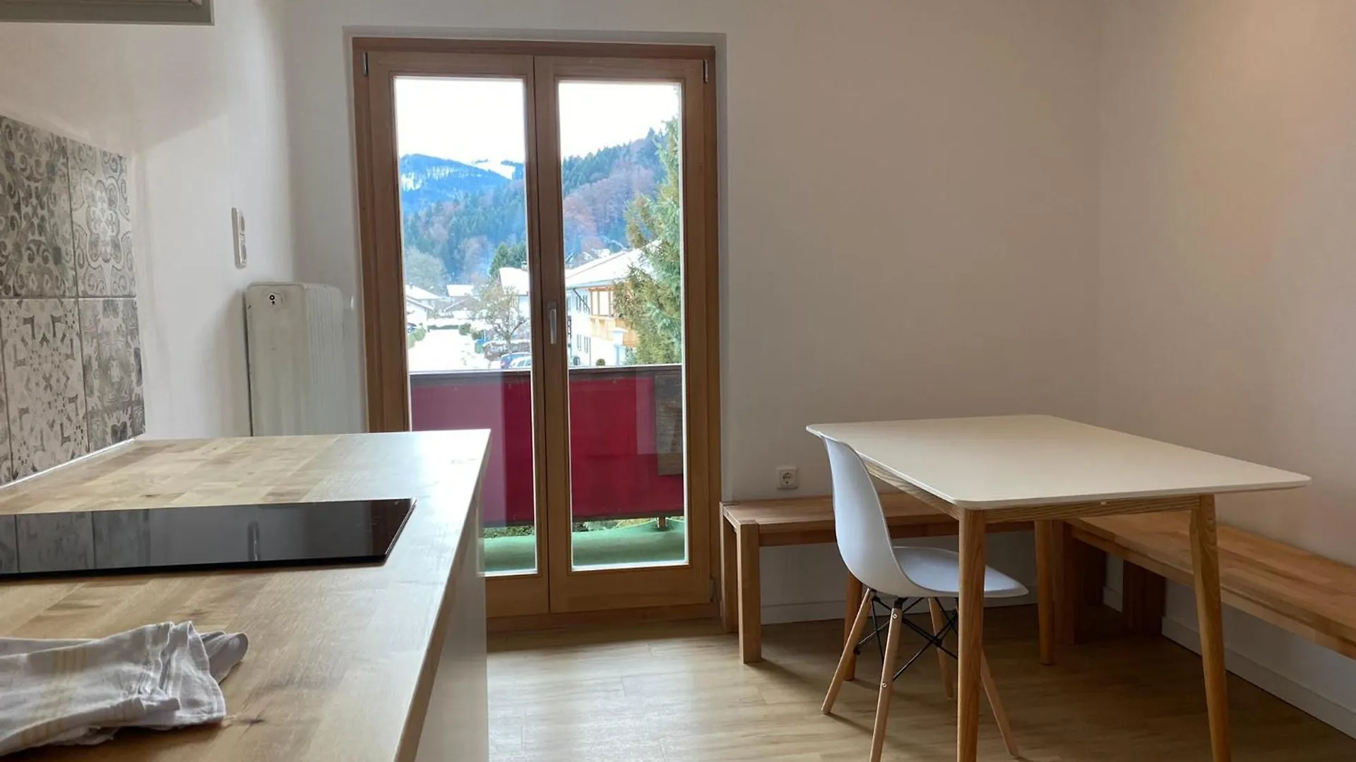 Apartmenthaus Am Tegernsee - Studios Mit Kuechenzeile Und Mit Bus Erreichbar 巴特维塞